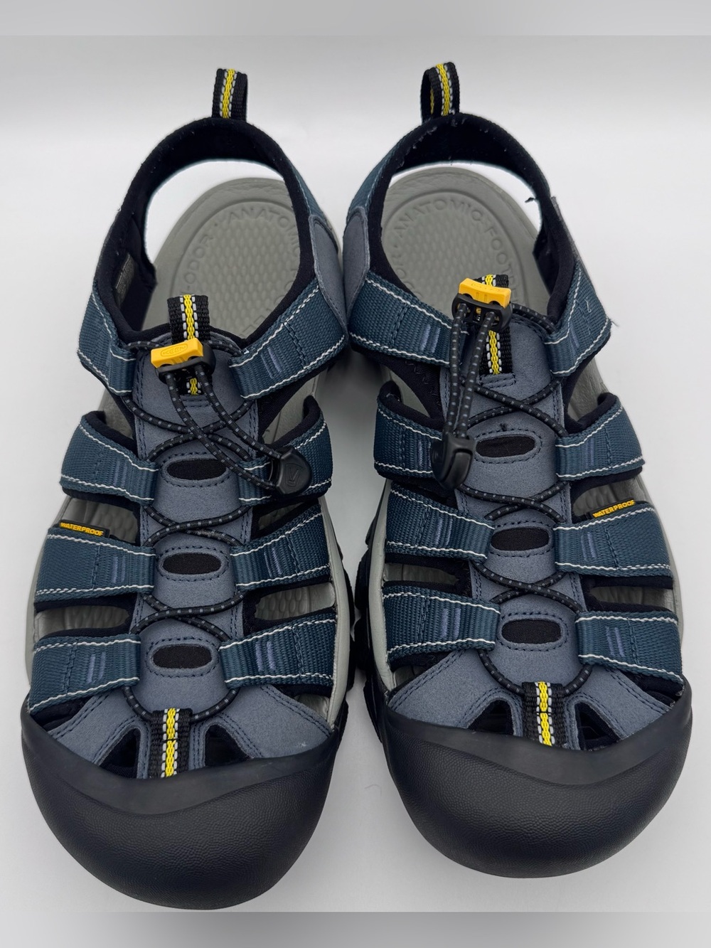 KEEN Newport H2 Closed Toe Water Hiking Sandals, Navy/Medium Grey, Men's  11.5